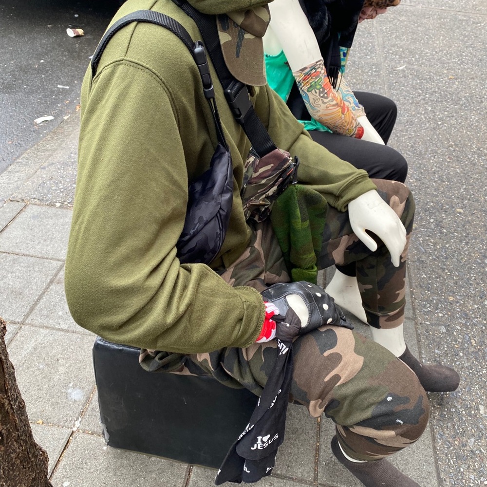 Green Set (Hoodie and Pants) - Picture 2 of 6